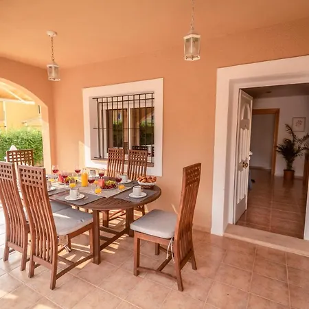 Les Nines Кальпе