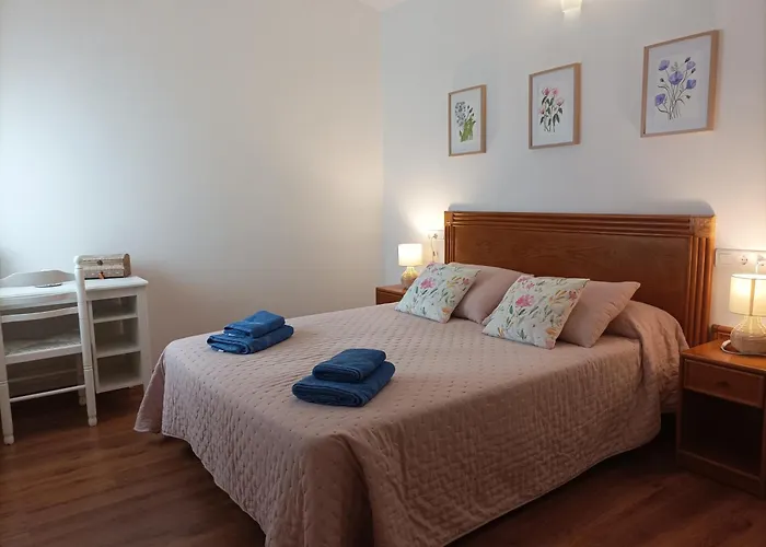 Les Nines בית נופש קלפה